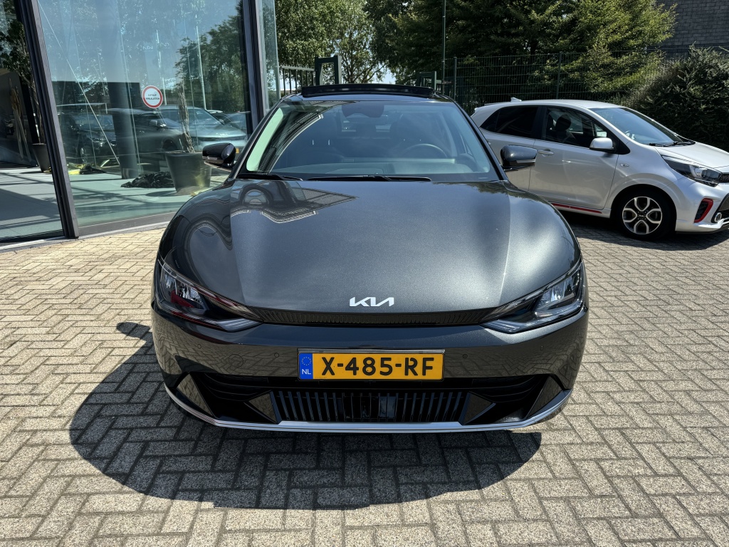 39274424-3.jpg
