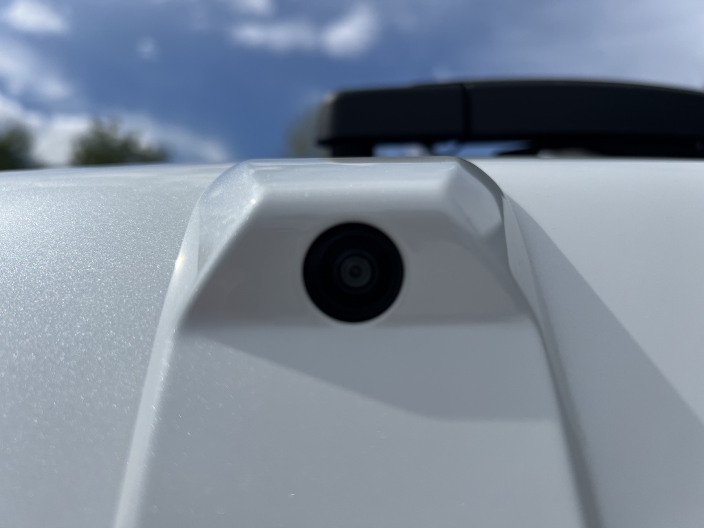 44378849-10.jpg