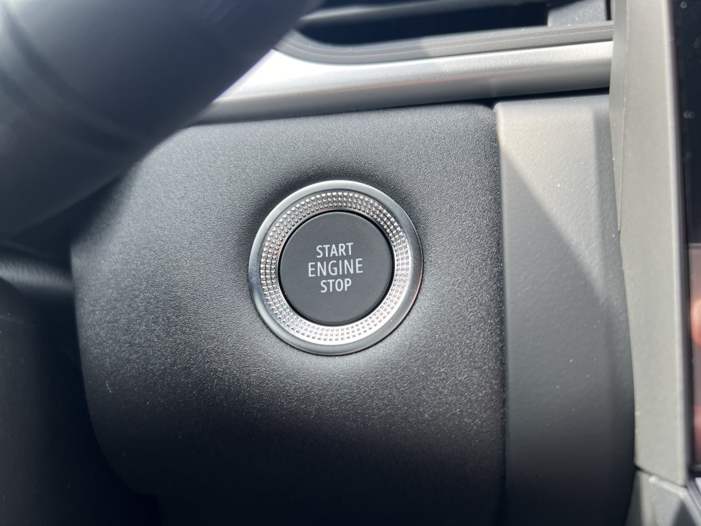 44378849-25.jpg