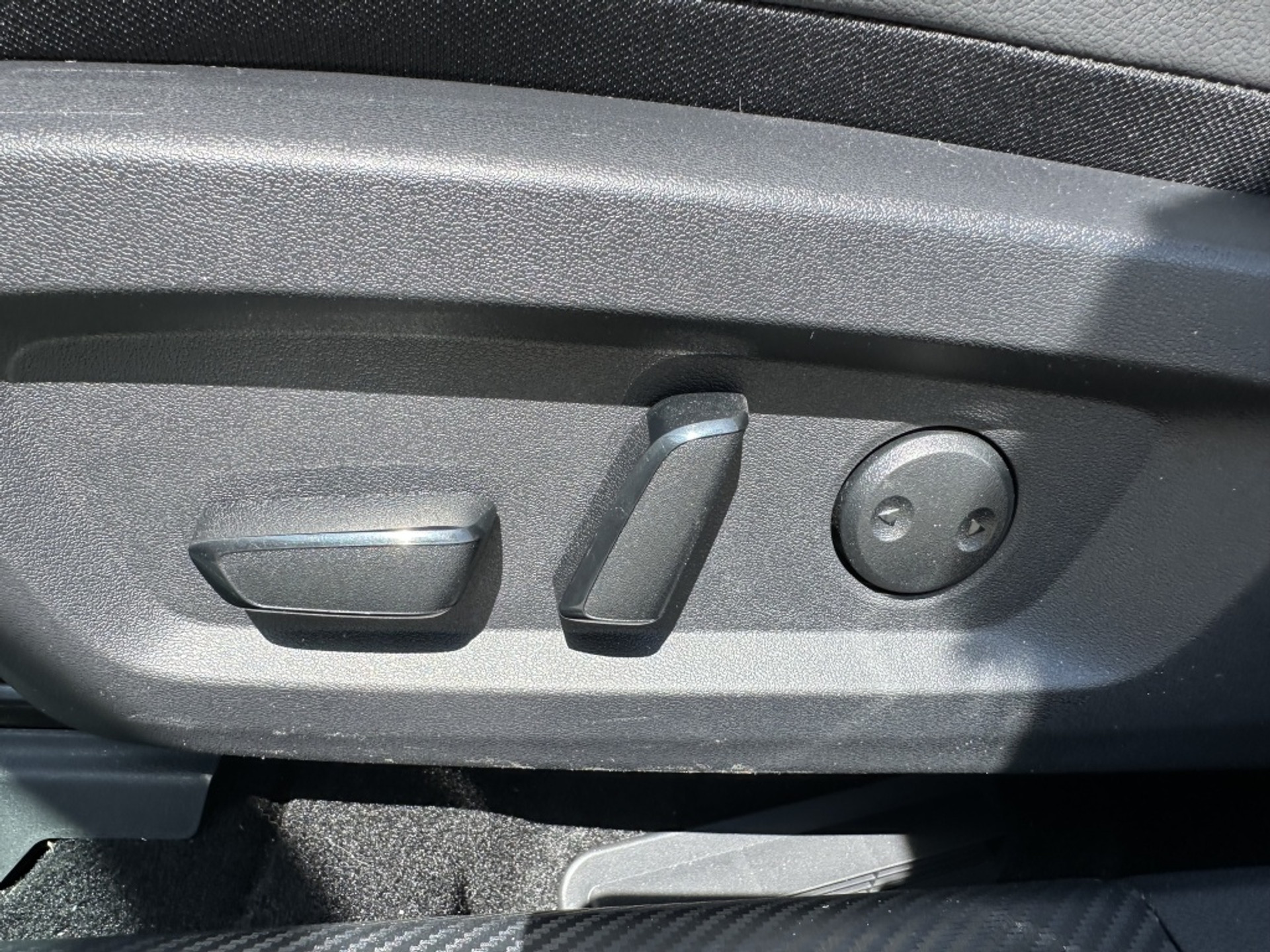 44554084-27.jpg