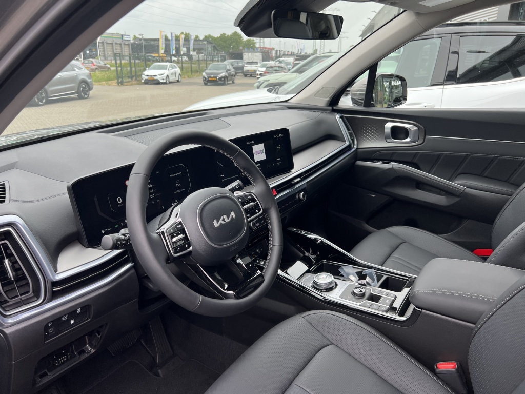 45217990-14.jpg