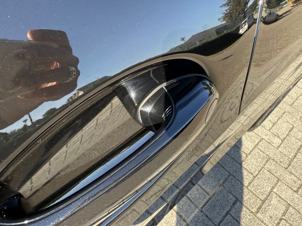 47066411-32.jpg