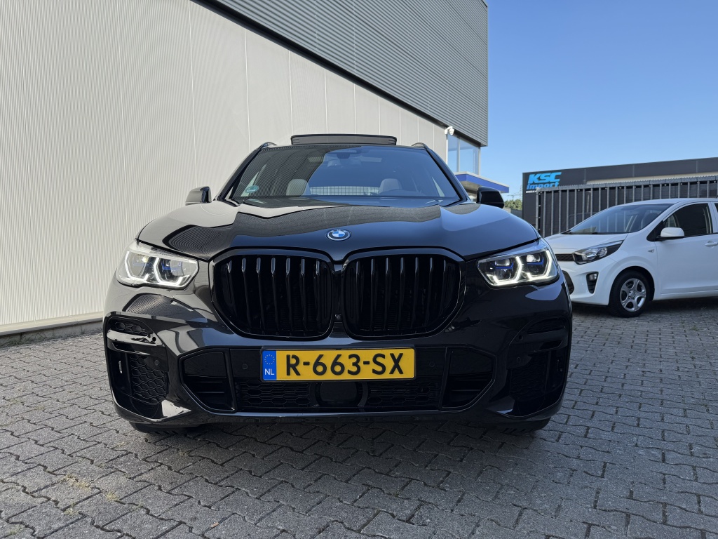47066411-52.jpg